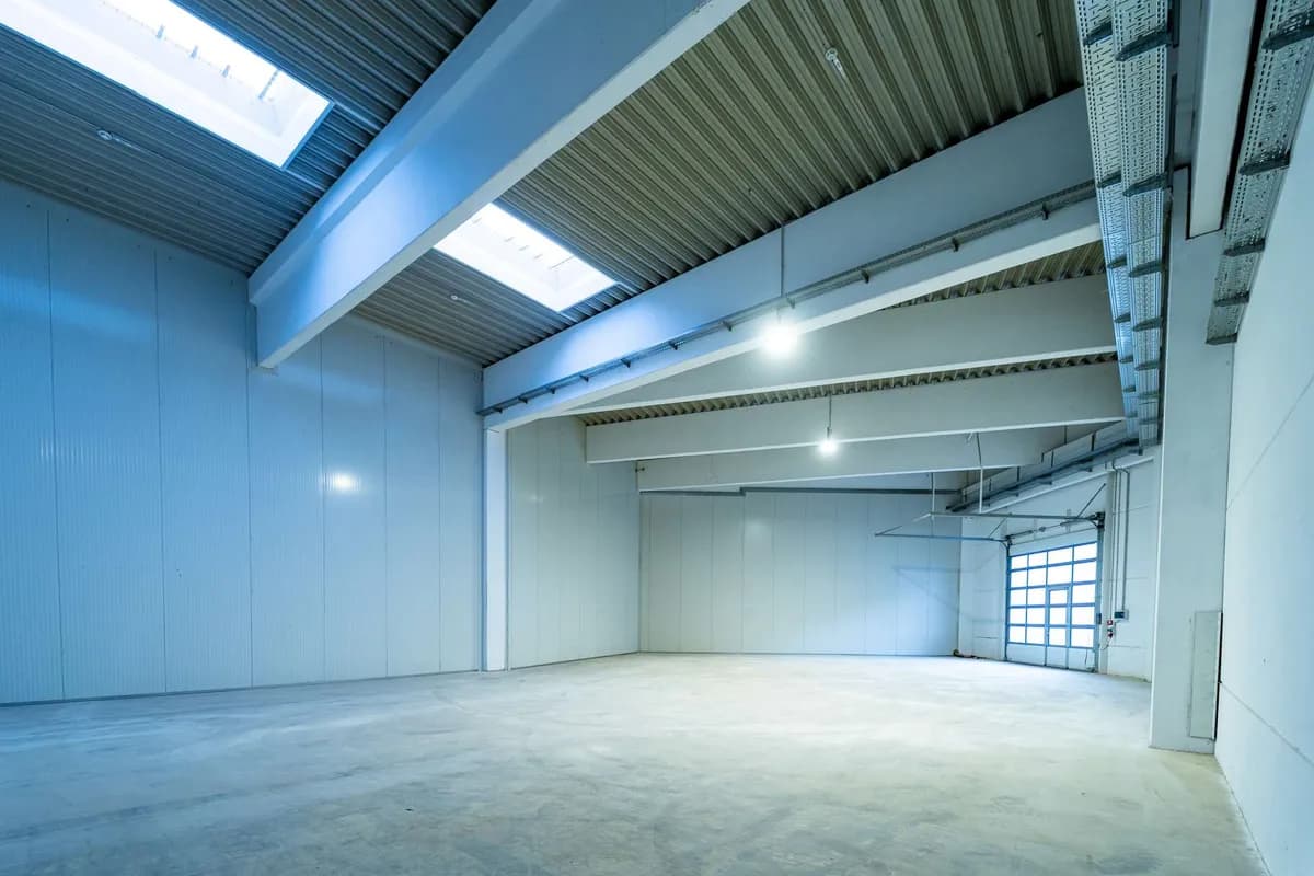 Gewerbeimmobilie kaufen in Innsbruck-Land – 292 m², € 647.640