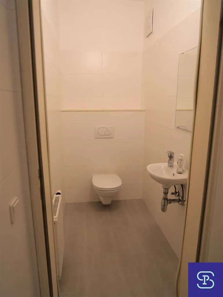 4-Zimmer-Gewerbeimmobilie mieten in Wien – 235 m², € 2.750 – Bild 13 von 18