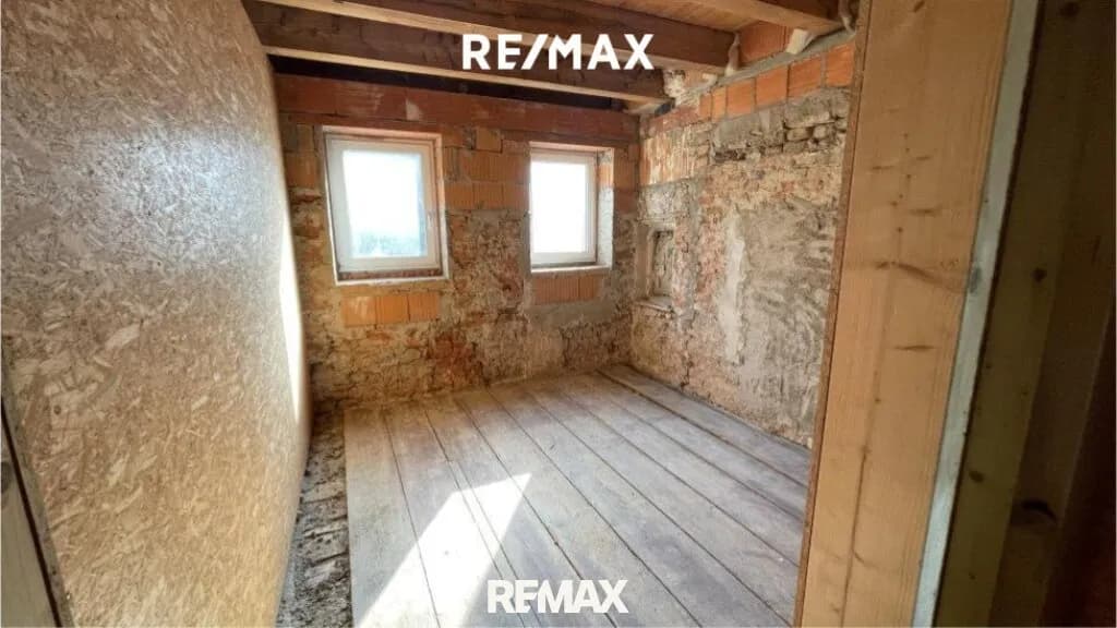 9-Zimmer-Haus kaufen in Vöcklabruck – 237 m², € 279.000 – Bild 14 von 61