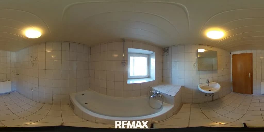 9-Zimmer-Haus kaufen in Vöcklabruck – 237 m², € 279.000 – Bild 40 von 61