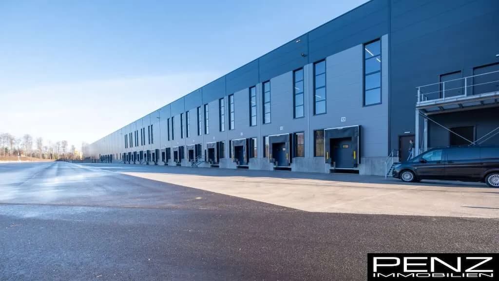 Gewerbeimmobilie mieten in Gmunden – 79 984 m² – Bild 13 von 16