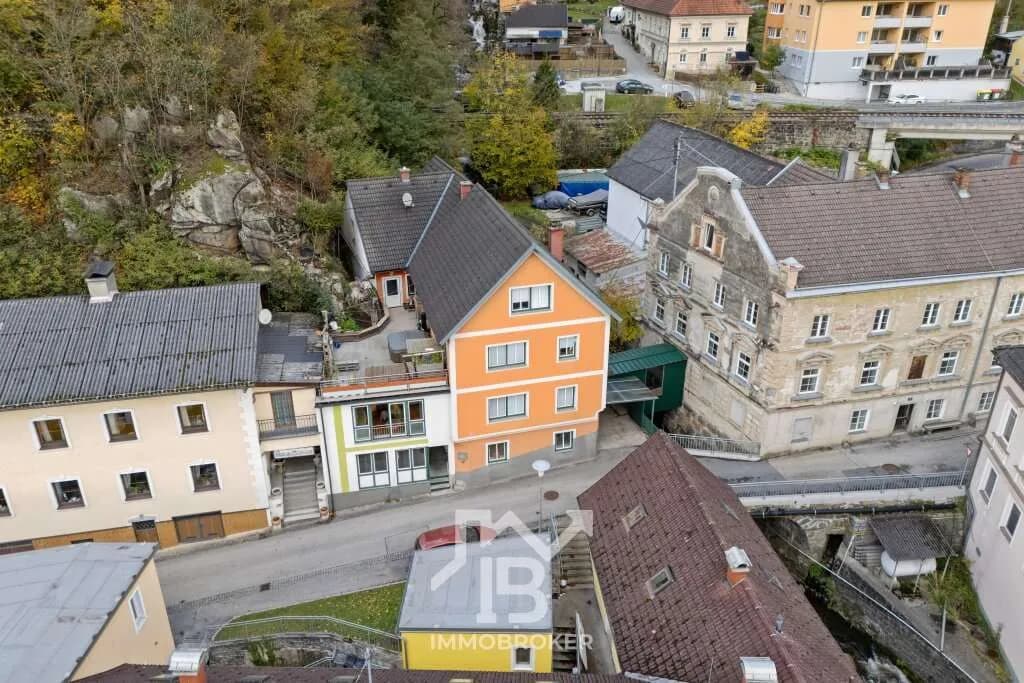 8-Zimmer-Haus kaufen in Perg – 404 m², € 295.000 – Bild 2 von 25