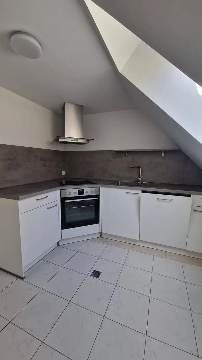 4-Zimmer-Wohnung mieten in Linz – 130 m², € 1.290 – Bild 2 von 17