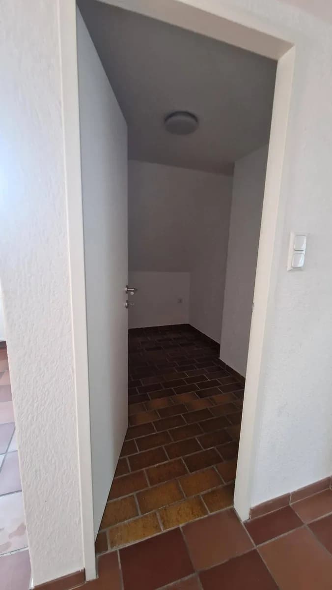 4-Zimmer-Wohnung mieten in Linz – 130 m², € 1.290 – Bild 11 von 17