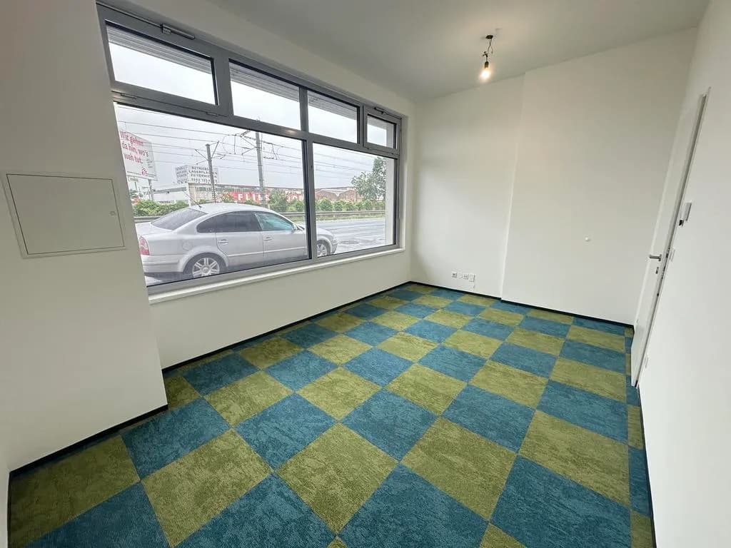 1-Zimmer-Gewerbeimmobilie mieten in Wien – 15 m², € 324