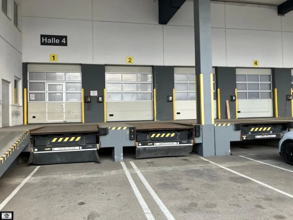 9-Zimmer-Gewerbeimmobilie mieten in Mödling – 2 678 m², € 20.064 – Bild 3 von 14