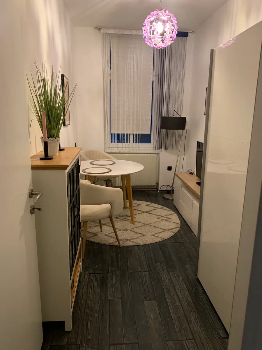 1-Zimmer-Wohnung mieten in Wien – 10 m², € 450 – Bild 10 von 14