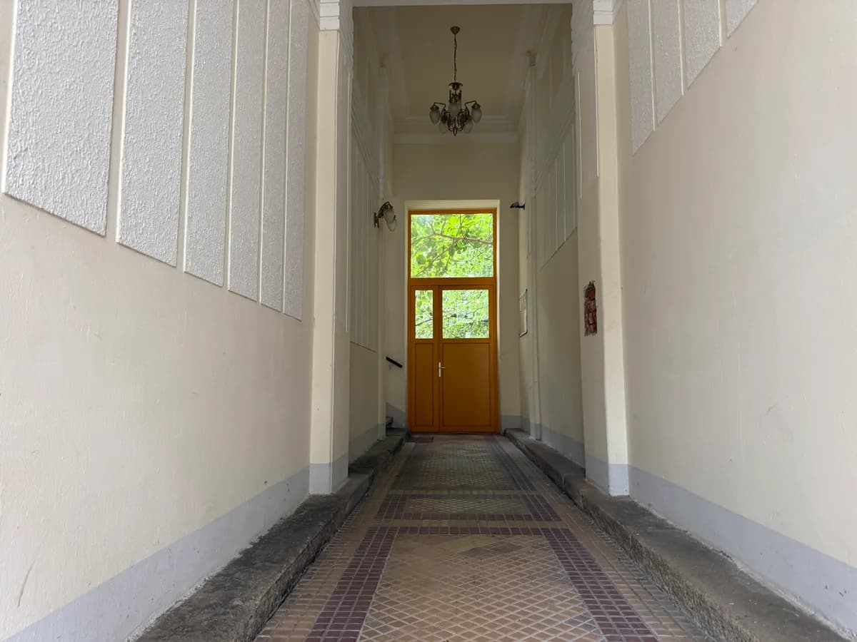 Gewerbeimmobilie kaufen in Wien – 1 223 m², € 2.250.000 – Bild 2 von 14