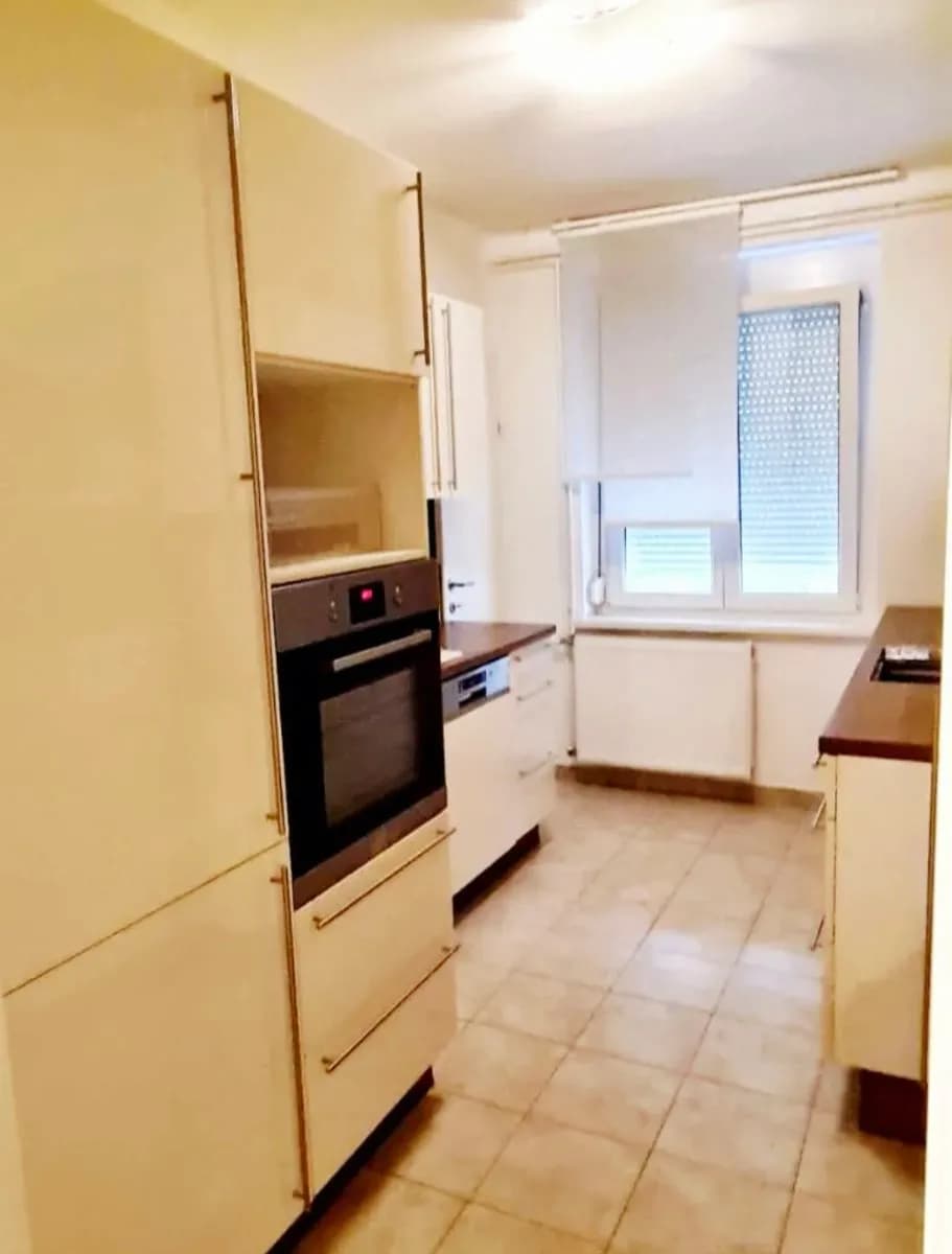 3-Zimmer-Wohnung mieten in Klagenfurt – 87 m², € 1.000 – Bild 1 von 16
