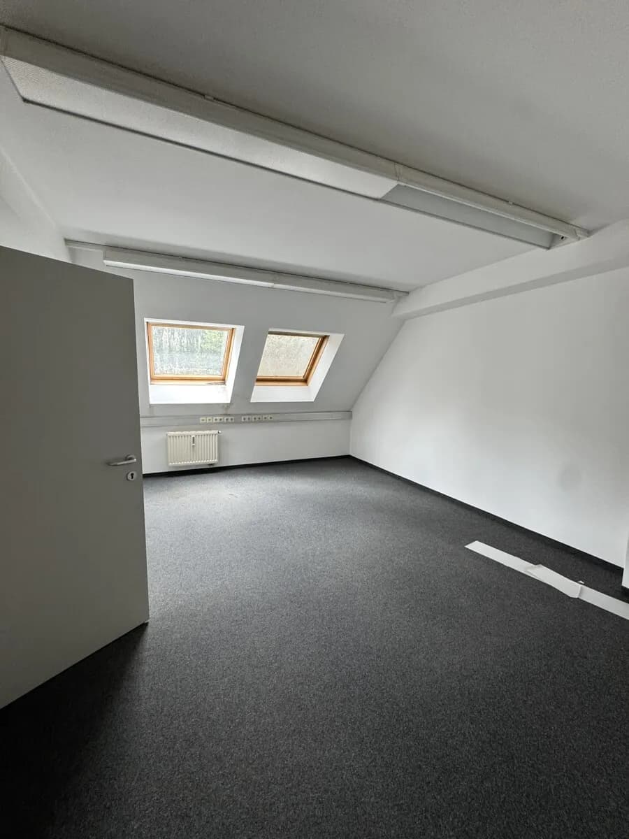 Gewerbeimmobilie kaufen in Sankt Pölten Land – 4 040 m², € 2.900.000 – Bild 10 von 10