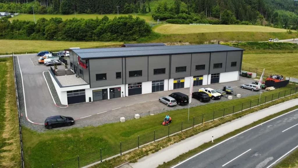 Gewerbeimmobilie mieten in Feldkirchen – 105 m², € 10 – Bild 3 von 7