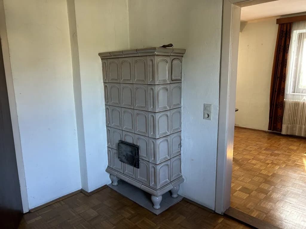 Haus kaufen in Eferding – 164 m², € 155.000 – Bild 6 von 12
