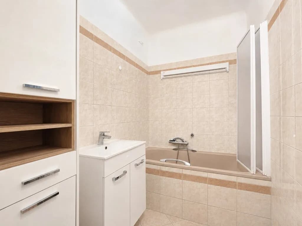 2-Zimmer-Wohnung kaufen in Wien – 63 m², € 230.000 – Bild 7 von 8
