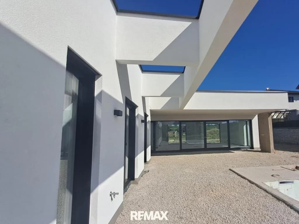 5-Zimmer-Haus kaufen in Schärding – 180 m², € 898.000 – Bild 18 von 19