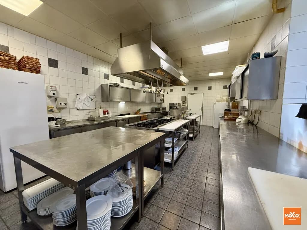 4-Zimmer-Gewerbeimmobilie kaufen in Oberpullendorf – 125 m², € 899.000 – Bild 8 von 23