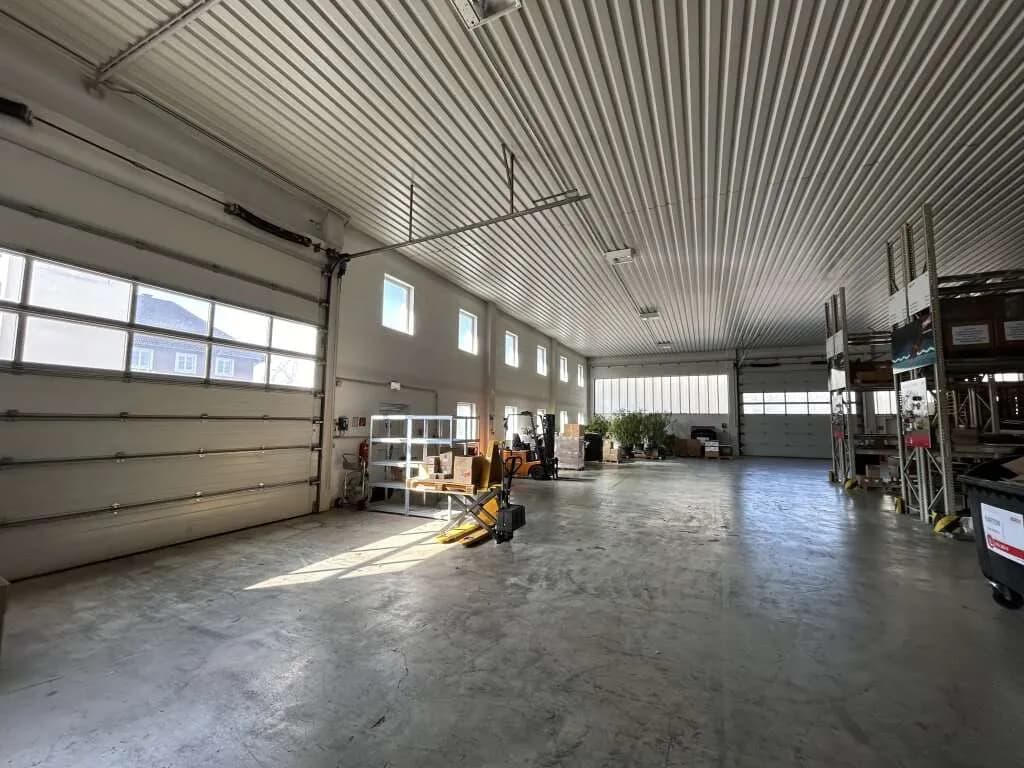 Gewerbeimmobilie mieten in Linz Land – 718 m², € 5.028 – Bild 6 von 18