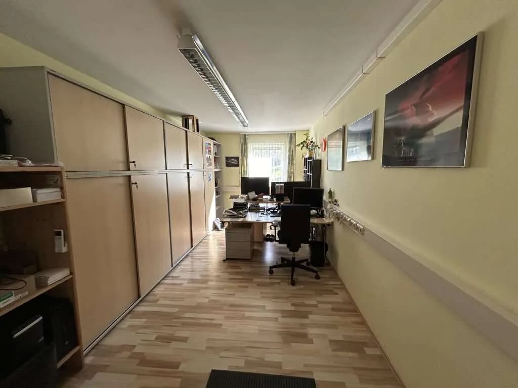 Gewerbeimmobilie mieten in Linz Land – 718 m², € 5.028 – Bild 12 von 18