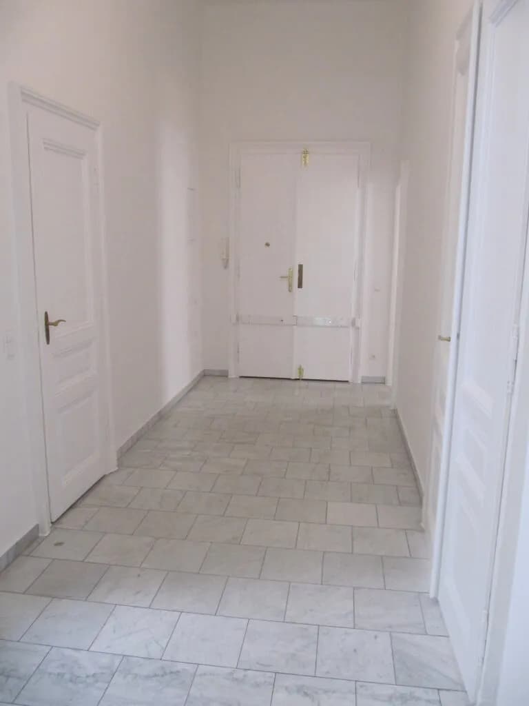 8-Zimmer-Gewerbeimmobilie mieten in Wien – 215 m², € 5.543 – Bild 24 von 27