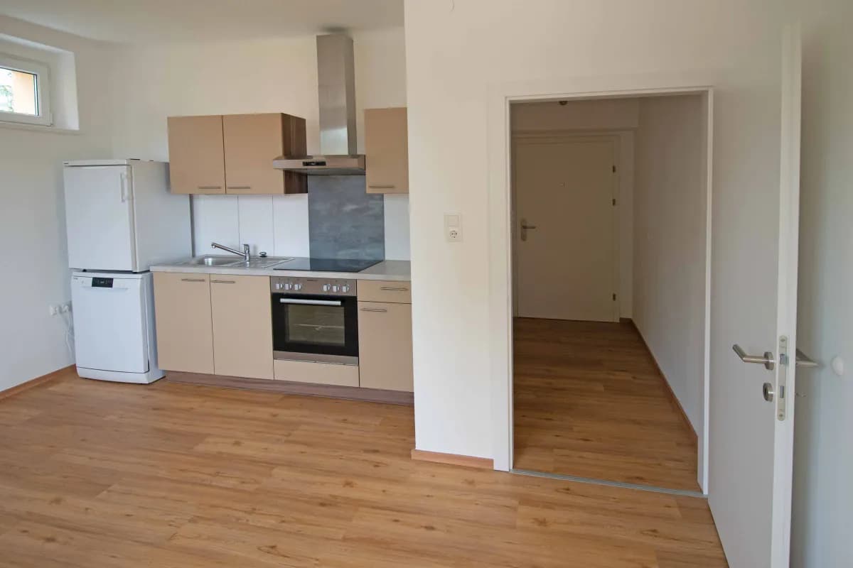 2-Zimmer-Wohnung mieten in Linz – 42 m², € 530 – Bild 9 von 17