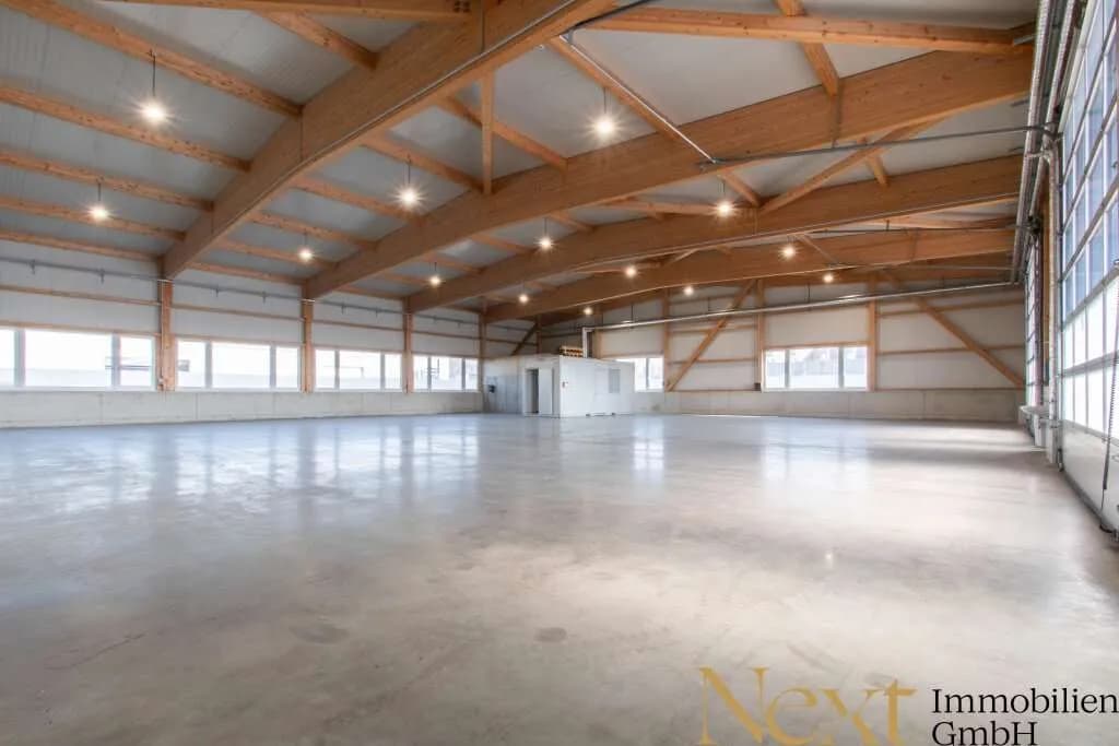 Gewerbeimmobilie mieten in Perg – 3 684 m², € 20.313 – Bild 2 von 9