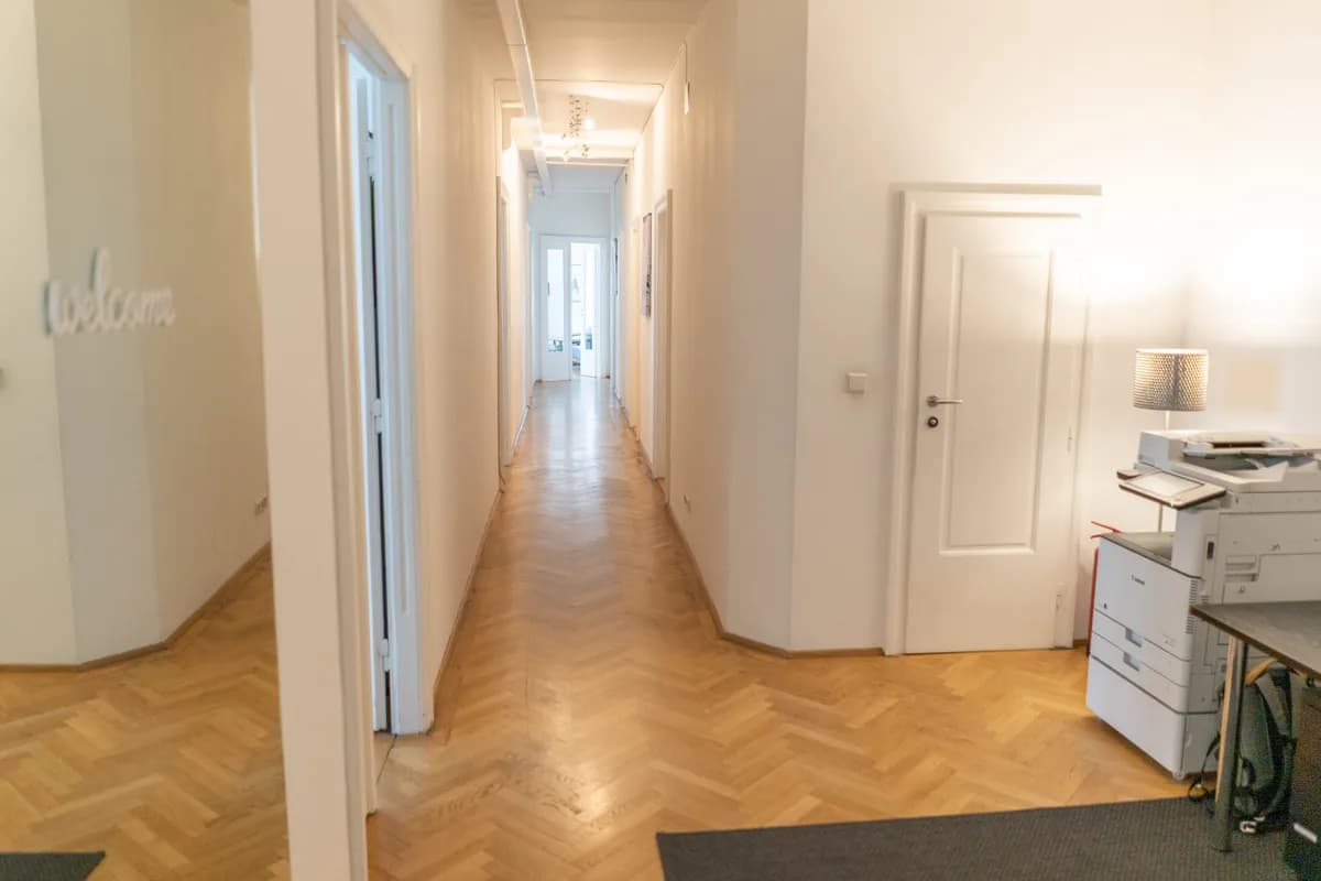 6-Zimmer-Gewerbeimmobilie mieten in Wien – 260 m², € 18 – Bild 25 von 36
