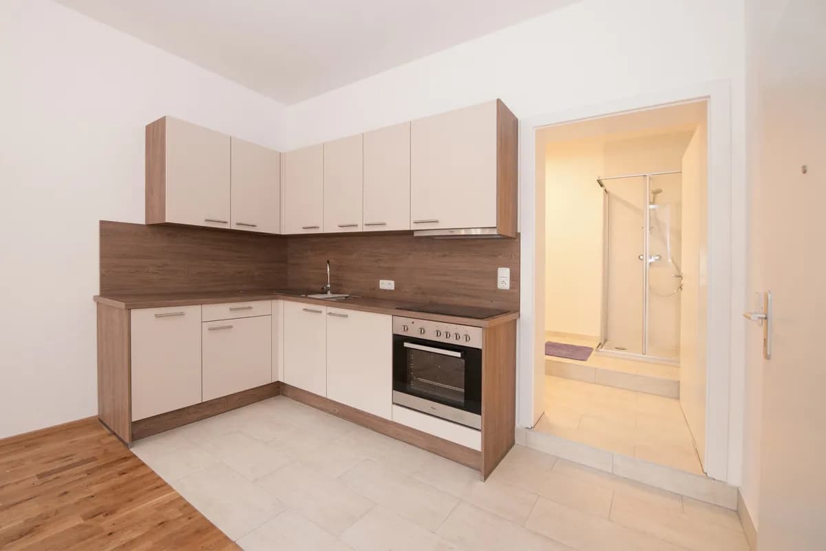 1-Zimmer-Wohnung mieten in Steyr – 45,72 m², € 605 – Bild 2 von 11