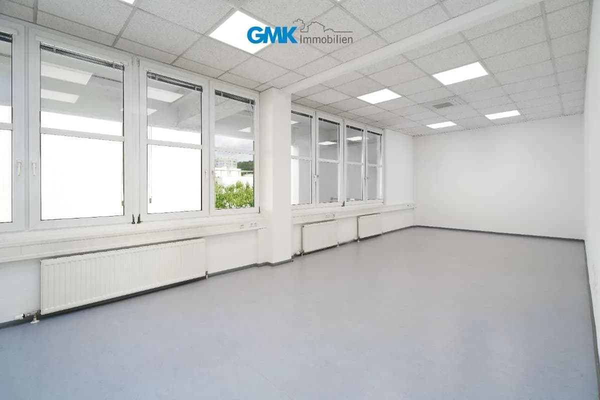 14-Zimmer-Gewerbeimmobilie mieten in Linz – 425 m², € 5.368 – Bild 4 von 19