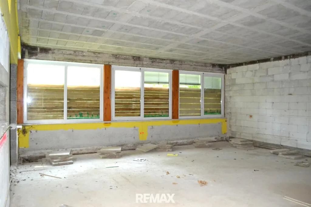 8-Zimmer-Immobilie kaufen in Gmünd – 559 m², € 200.000 – Bild 3 von 14