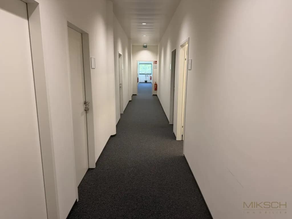 Gewerbeimmobilie mieten in Baden – 60 m², € 26 – Bild 5 von 10