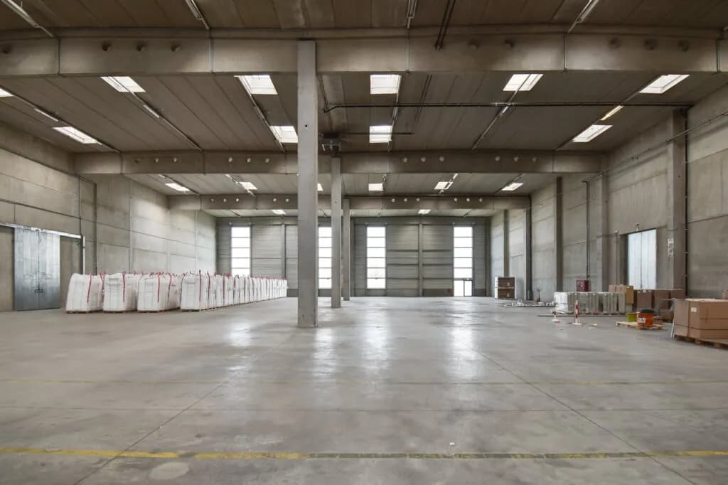 Gewerbeimmobilie mieten in Mödling – 2 082 m², € 17.348 – Bild 4 von 8