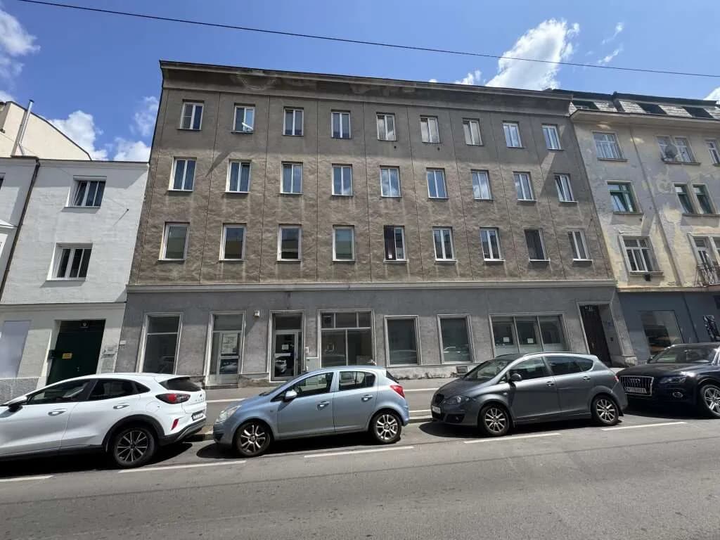 16-Zimmer-Gewerbeimmobilie mieten in Wien – 552 m², € 7.312