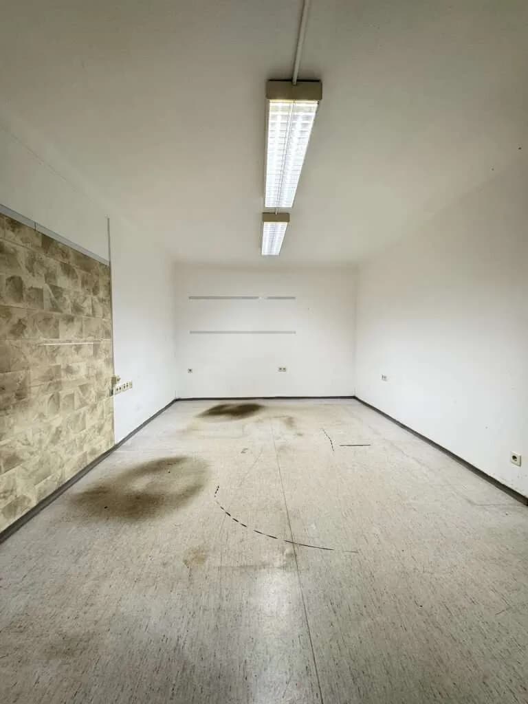 16-Zimmer-Gewerbeimmobilie mieten in Wien – 552 m², € 7.312 – Bild 15 von 32