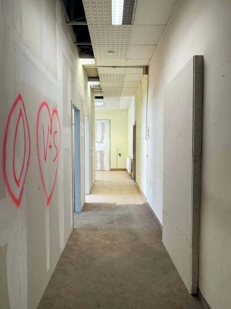 16-Zimmer-Gewerbeimmobilie mieten in Wien – 552 m², € 7.312 – Bild 27 von 32