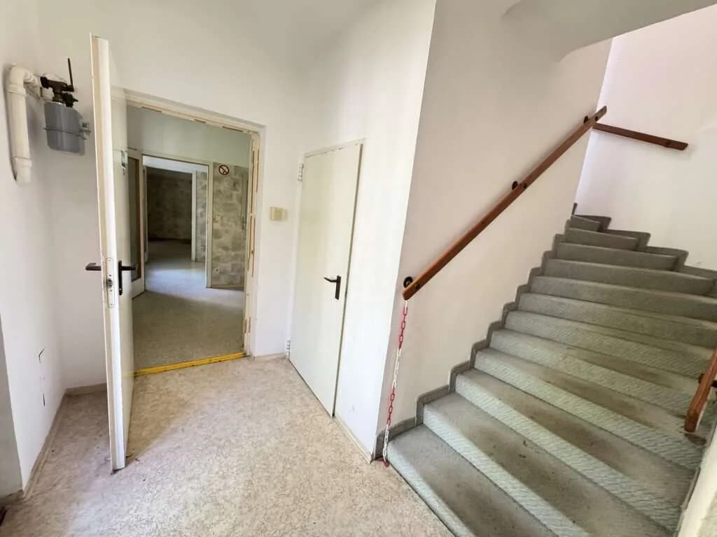 16-Zimmer-Gewerbeimmobilie mieten in Wien – 552 m², € 7.312 – Bild 28 von 32