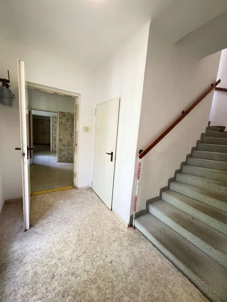 16-Zimmer-Gewerbeimmobilie mieten in Wien – 552 m², € 7.312 – Bild 29 von 32