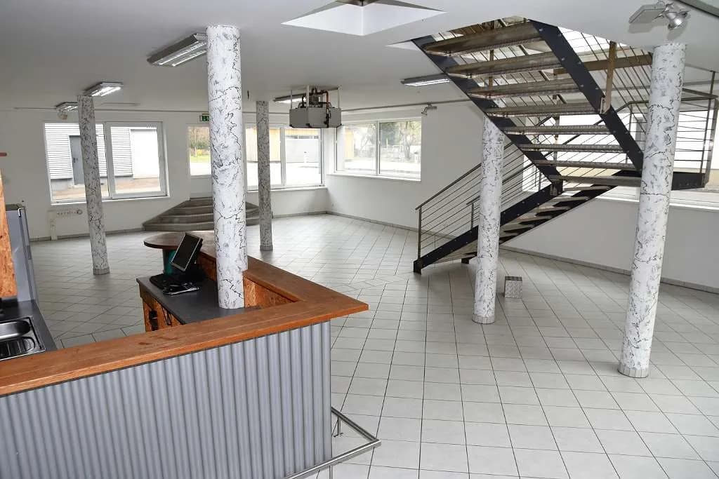 Gewerbeimmobilie mieten in Rohrbach – 325 m², € 1.500 – Bild 7 von 14