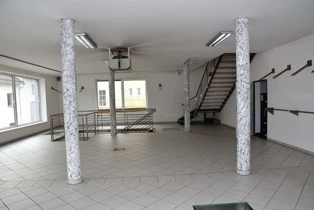 Gewerbeimmobilie mieten in Rohrbach – 325 m², € 1.500 – Bild 13 von 14