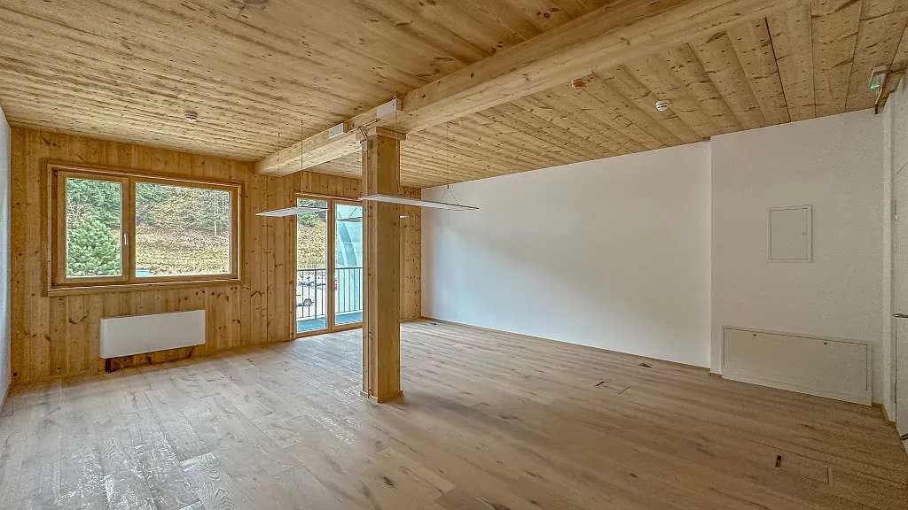 1-Zimmer-Gewerbeimmobilie kaufen in Kitzbühel – 41 m², € 240.000 – Bild 2 von 9