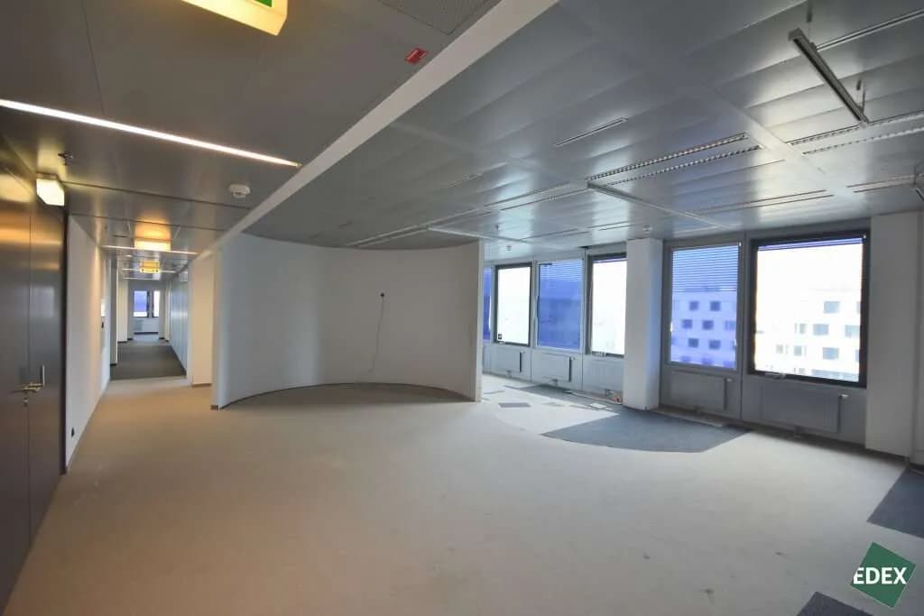 Gewerbeimmobilie mieten in Wien – 1 140 m², € 15 – Bild 5 von 7