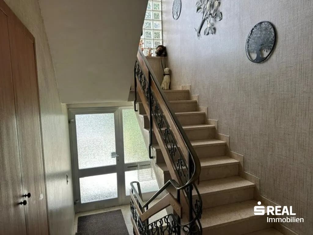 Haus kaufen in Linz Land – 220 m², € 450.000 – Bild 6 von 24