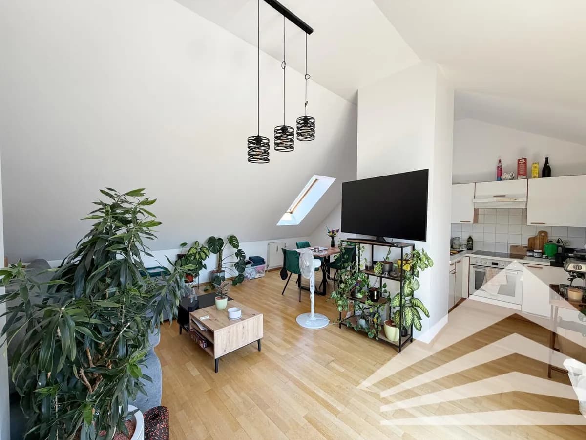 2-Zimmer-Wohnung mieten in Linz – 53,5 m², € 749 – Bild 1 von 11
