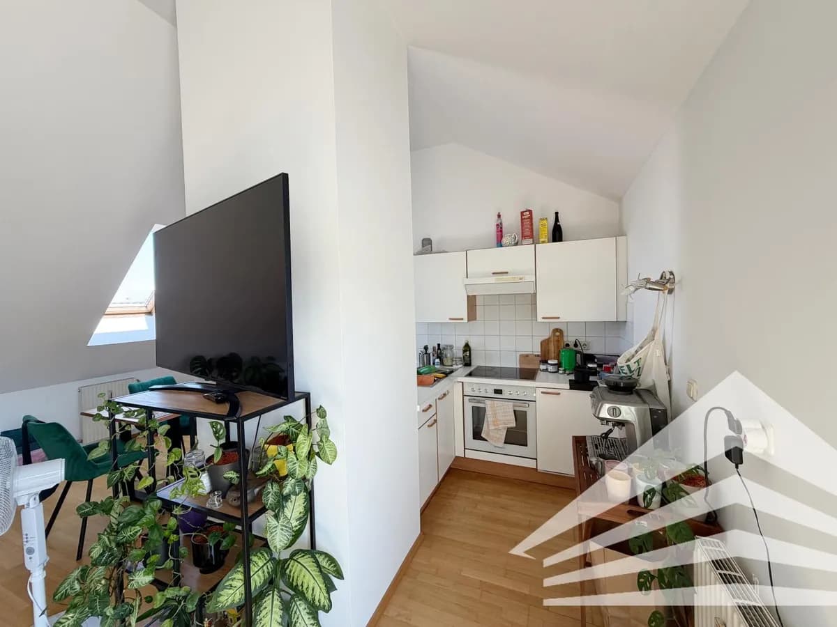 2-Zimmer-Wohnung mieten in Linz – 53,5 m², € 749 – Bild 3 von 11