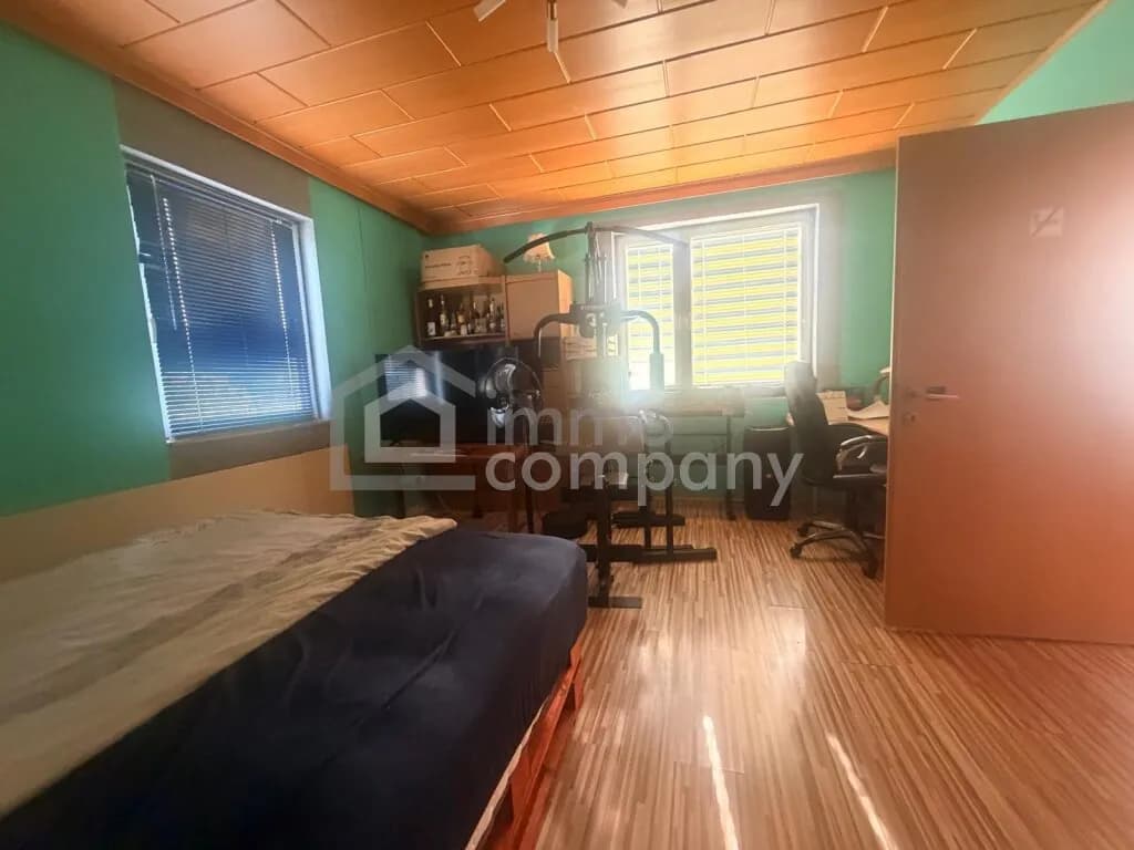 5-Zimmer-Haus kaufen in Neunkirchen – 150 m², € 287.000 – Bild 9 von 10