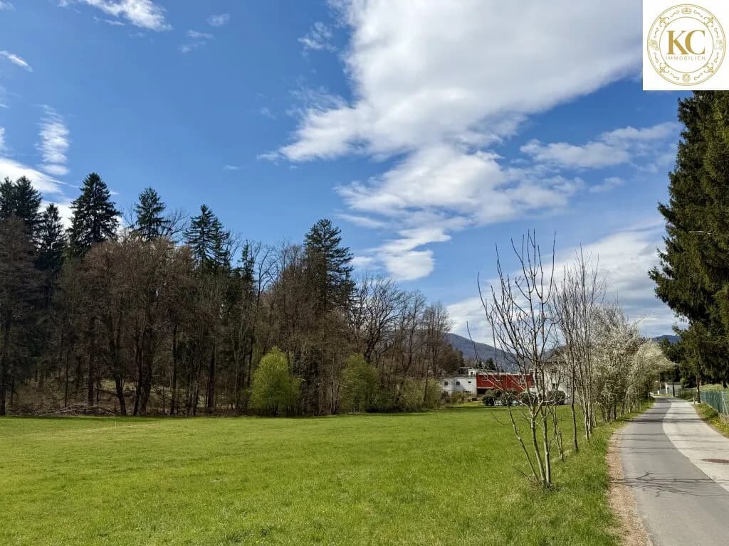 Grundstück kaufen in Graz – 2 753 m², € 549.000