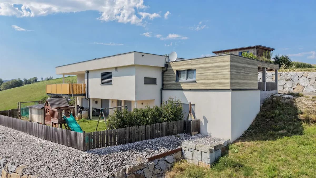 5-Zimmer-Haus kaufen in Vöcklabruck – 202 m², € 785.000 – Bild 3 von 27