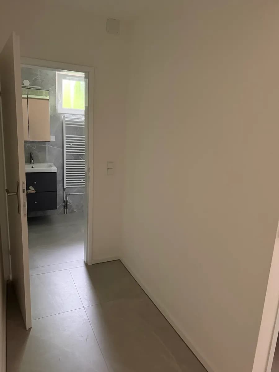 2-Zimmer-Wohnung mieten in Baden – 65 m², € 960 – Bild 6 von 22
