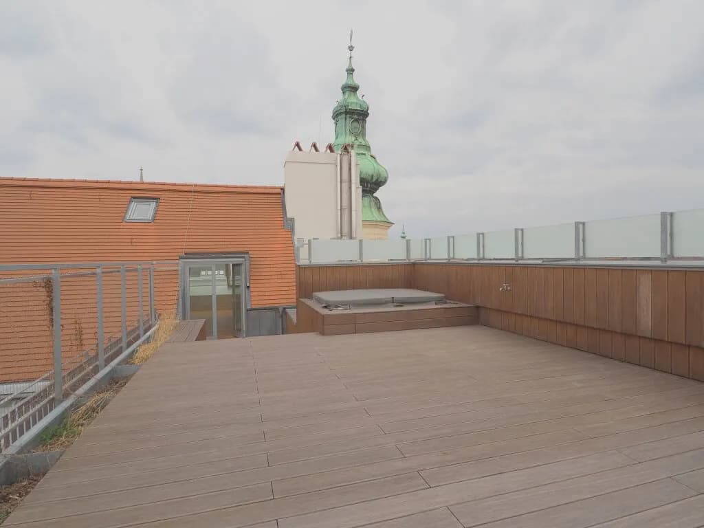 5-Zimmer-Wohnung mieten in Wien – 317,19 m², € 10.591