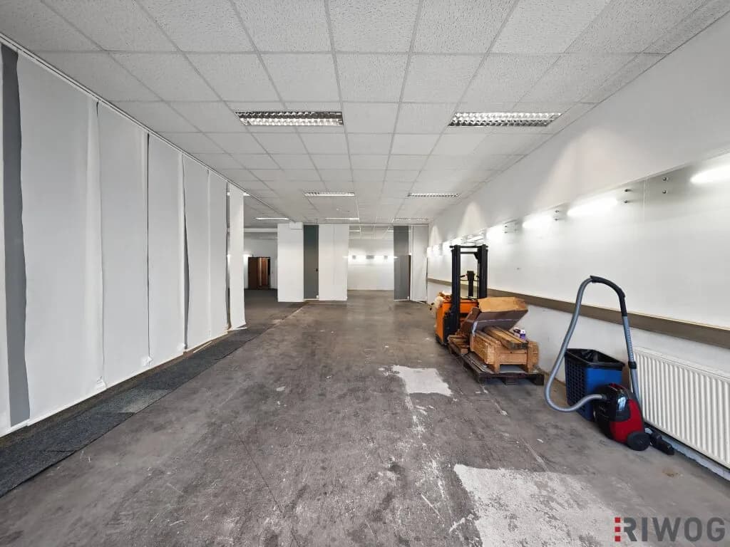 Gewerbeimmobilie mieten in Mödling – 211 m², € 2.653 – Bild 2 von 5