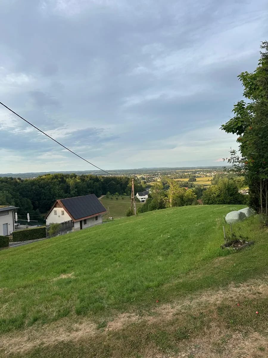Grundstück kaufen in Leibnitz – 1 023 m², € 149.000