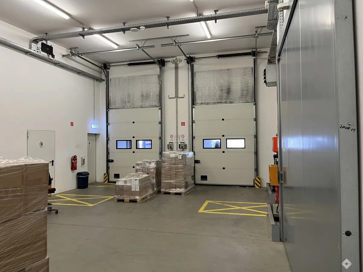 Gewerbeimmobilie kaufen in Braunau am Inn – 3 167 m², € 2.600.000 – Bild 4 von 6
